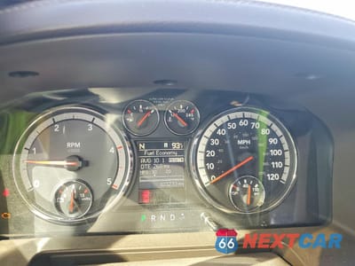 Zdjęcie 9 z 13 samochodu: 2012 DODGE RAM 3500 LARAMIE VIN:3C63DRJL5CG146187 - miniatura