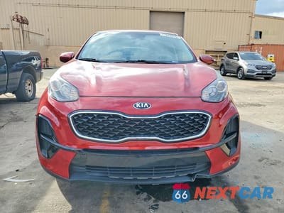 Piąte zdjęcie samochodu w środku: 2021 KIA SPORTAGE LX VIN:KNDPM3AC7M7926907 - miniatura