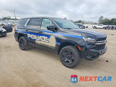 Czwarte zdjęcie samochodu z boku: 2023 CHEVROLET TAHOE C1500 VIN:1GNSCLED3PR398864 - miniatura