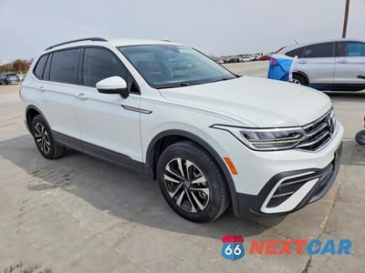 Czwarte zdjęcie samochodu z boku: 2024 VOLKSWAGEN TIGUAN S VIN:3VVRB7AX6RM108124 - miniatura