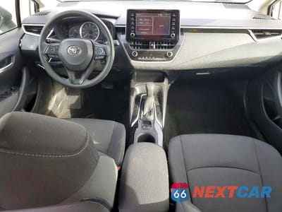 Zdjęcie 8 z 12 samochodu: 2020 TOYOTA COROLLA LE VIN:JTDEPRAE7LJ059335 - miniatura
