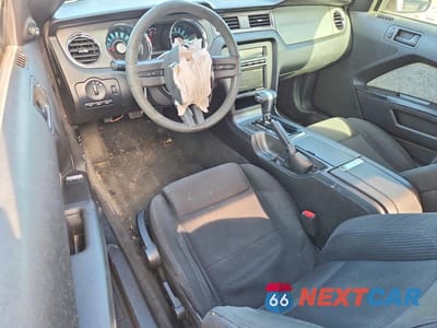 Zdjęcie 8 z 11 samochodu: 2011 FORD MUSTANG VIN:1ZVBP8AM3B5153527 - miniatura