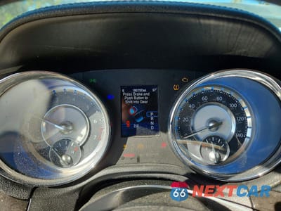 Zdjęcie 9 z 14 samochodu: 2013 CHRYSLER 300 VIN:2C3CCAAG0DH596254 - miniatura