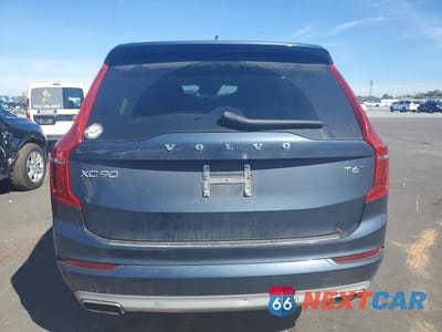 Zdjęcie 6 z 14 samochodu: 2021 VOLVO XC90 T6 MOMENTUM VIN:YV4A221K5M1704511 - miniatura