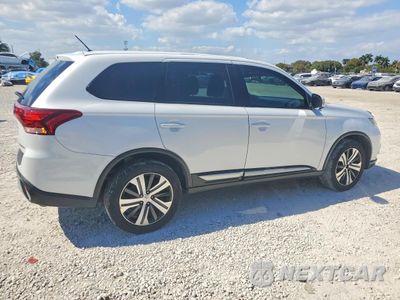 Trzecie zdjęcie samochodu z tyłu: 2016 MITSUBISHI OUTLANDER SE VIN:JA4AZ3A30GZ017241 - miniatura