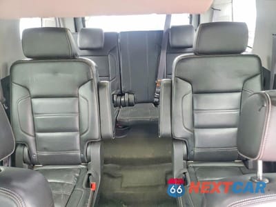 Zdjęcie 10 z 13 samochodu: 2017 GMC YUKON DENALI VIN:1GKS2CKJ0HR187195 - miniatura