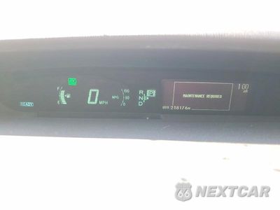 Zdjęcie 9 z 11 samochodu: 2014 TOYOTA PRIUS PLUG-IN HYBRID ADVANCED VIN:JTDKN3DP1E3050995 - miniatura