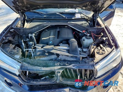 Zdjęcie 12 z 13 samochodu: 2016 BMW X5 M VIN:5UXKR0C52G0P29227 - miniatura