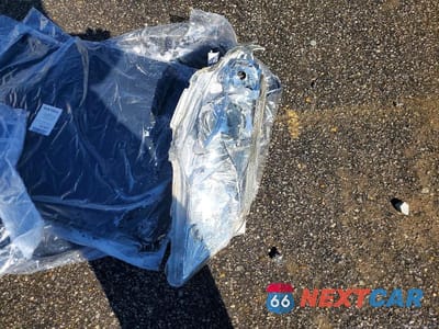 Zdjęcie 13 z 13 samochodu: 2025 VOLVO XC90 CORE VIN:YV4062PA1S1370778 - miniatura