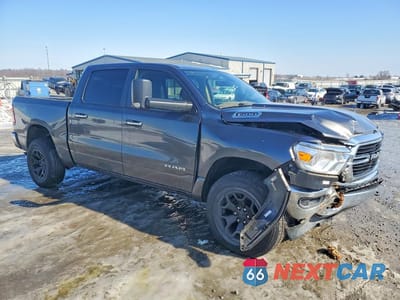 Czwarte zdjęcie samochodu z boku: 2019 RAM 1500 BIG HORN/LONE STAR VIN:1C6RRFFG8KN776250 - miniatura