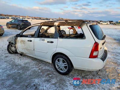 Drugie zdjęcie samochodu z przodu: 2001 FORD FOCUS SE VIN:1FAFP36381W253693 - miniatura