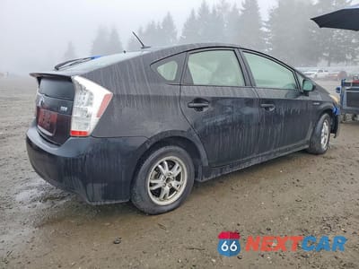 Trzecie zdjęcie samochodu z tyłu: 2010 TOYOTA PRIUS III VIN:JTDKN3DU3A0160013 - miniatura