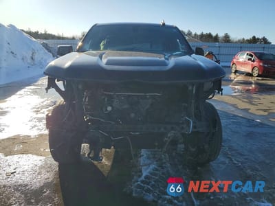 Piąte zdjęcie samochodu w środku: 2019 CHEVROLET SILVERADO K1500 RST VIN:1GCRYEED0KZ394672 - miniatura