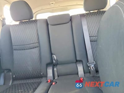 Zdjęcie 10 z 12 samochodu: 2018 NISSAN ROGUE S VIN:KNMAT2MT5JP603644 - miniatura