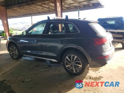 Drugie zdjęcie samochodu z przodu: 2021 AUDI Q5 PREMIUM VIN:WA1AAAFY0M2029670 - miniatura