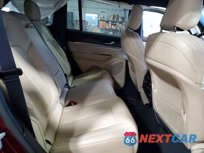 Zdjęcie 11 z 13 samochodu: 2024 JEEP GRAND CHEROKEE LIMITED VIN:1C4RJHBG4RC229547 - miniatura