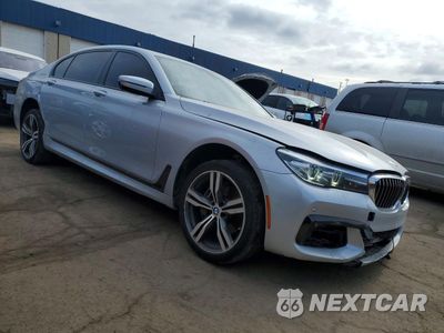Czwarte zdjęcie samochodu z boku: 2019 BMW 740 I VIN:WBA7E2C56KB217513 - miniatura