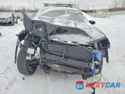 Piąte zdjęcie samochodu w środku: 2019 GMC TERRAIN SLT VIN:3GKALVEX7KL393228 - miniatura