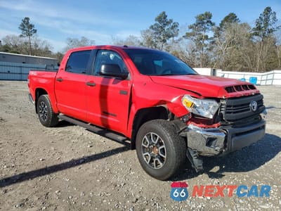 Czwarte zdjęcie samochodu z boku: 2016 TOYOTA TUNDRA CREWMAX SR5 VIN:5TFEW5F17GX208587 - miniatura