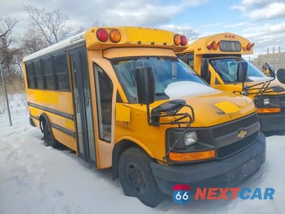 2014 CHEVROLET EXPRESS SCHOOL BUS 1GB0G2BA7E1160637 - główne zdjęcie licytacji z USA - miniatura
