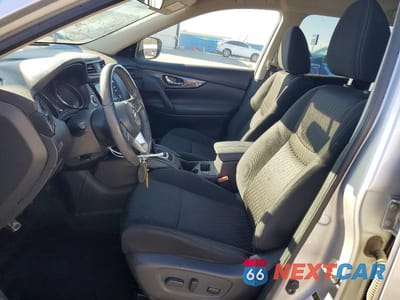 Zdjęcie 7 z 13 samochodu: 2017 NISSAN ROGUE S VIN:KNMAT2MT7HP616244 - miniatura