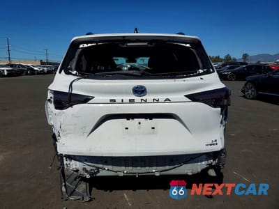Zdjęcie 6 z 13 samochodu: 2023 TOYOTA SIENNA LE 8-PASSENGER VIN:5TDBRKEC7PS144519 - miniatura