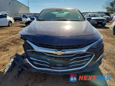 Piąte zdjęcie samochodu w środku: 2021 CHEVROLET MALIBU LS VIN:1G1ZC5ST9MF084687 - miniatura