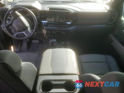 Zdjęcie 8 z 12 samochodu: 2024 CHEVROLET SILVERADO K1500 ZR2 VIN:3GCUDHEL2RG294825 - miniatura