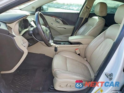 Zdjęcie 7 z 11 samochodu: 2016 BUICK LACROSSE VIN:1G4GB5G30GF132703 - miniatura