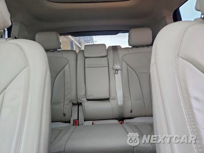 Zdjęcie 10 z 12 samochodu: 2017 LINCOLN MKX RESERVE VIN:2LMPJ6LR9HBL32747 - miniatura