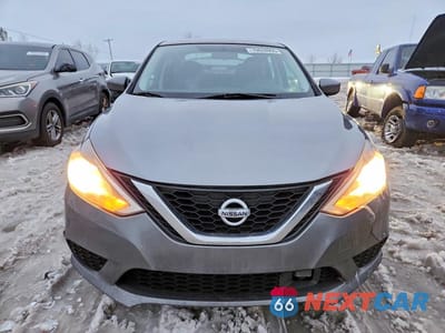 Piąte zdjęcie samochodu w środku: 2018 NISS SENTRA SV VIN:3N1AB7AP0JL661120 - miniatura