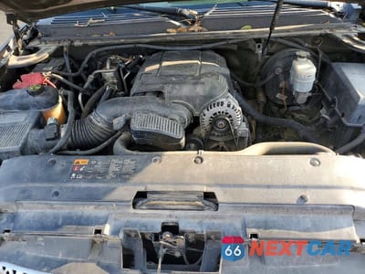 Zdjęcie 12 z 12 samochodu: 2013 GMC YUKON XL DENALI VIN:1GKS1MEF9DR280307 - miniatura