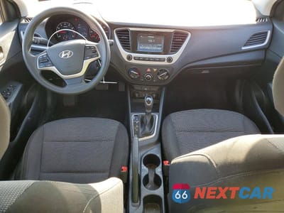 Zdjęcie 8 z 11 samochodu: 2019 HYUNDAI ACCENT SE VIN:3KPC24A31KE050827 - miniatura