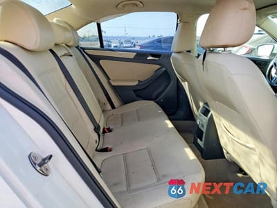 Zdjęcie 10 z 13 samochodu: 2011 VOLKSWAGEN JETTA SE VIN:3VWDZ7AJ4BM317526 - miniatura