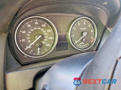 Zdjęcie 9 z 12 samochodu: 2013 BMW X1 XDRIVE28I VIN:WBAVL1C53DVR83322 - miniatura