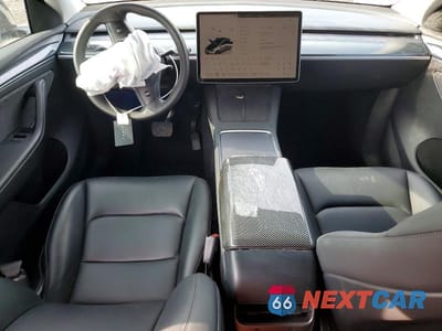 Zdjęcie 8 z 11 samochodu: 2023 TESLA MODEL Y VIN:7SAYGDEE2PA038481 - miniatura