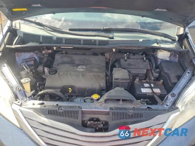 Zdjęcie 12 z 13 samochodu: 2014 TOYOTA SIENNA XLE 8-PASSENGER VIN:5TDYK3DC2ES508123 - miniatura