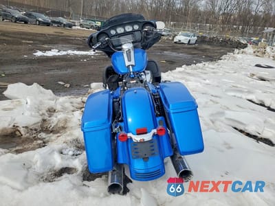 Czwarte zdjęcie samochodu z boku: 2018 HARLEY-DAVIDSON FLHX STREET GLIDE VIN:1HD1KBC15JB682540 - miniatura