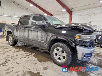 Czwarte zdjęcie samochodu z boku: 2026 RAM TRUCKS 1500 BIG HORN VIN:3C6SRFFP6T4157496 - miniatura