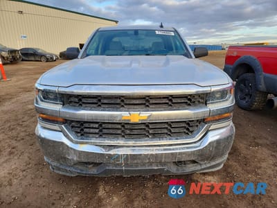 Piąte zdjęcie samochodu w środku: 2017 CHEVROLET SILVERADO K1500 VIN:3GCUKNEC1HG484893 - miniatura