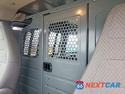 Zdjęcie 10 z 13 samochodu: 2023 CHEV EXPRESS G2500 VIN:1GCWGAFP5P1233361 - miniatura