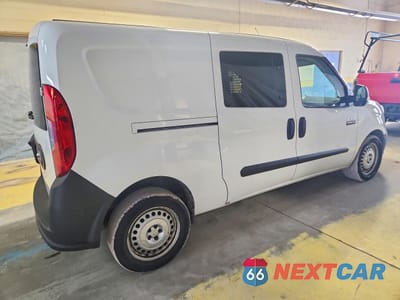 Trzecie zdjęcie samochodu z tyłu: 2017 RAM PROMASTER CITY UTILITY / SERVICE VAN VIN:ZFBERFAB2H6E31520 - miniatura