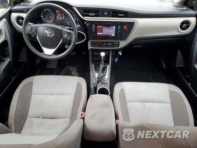 Zdjęcie 8 z 13 samochodu: 2019 TOYOTA COROLLA LE VIN:2T1BURHE1KC241768 - miniatura