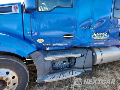 Zdjęcie 9 z 10 samochodu: 2015 KENWORTH T680 SEMI TRUCK VIN:1XKYD49X3FJ459867 - miniatura