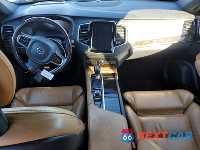 Zdjęcie 8 z 13 samochodu: 2018 VOLVO XC90 T6 VIN:YV4A22PK7J1357279 - miniatura