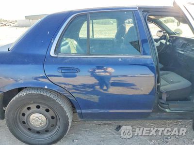 Zdjęcie 10 z 12 samochodu: 2008 FORD CROWN VICTORIA POLICE INTERCEPTOR VIN:2FAFP71V38X168694 - miniatura