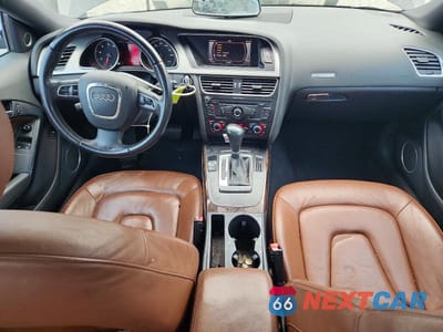 Zdjęcie 8 z 12 samochodu: 2010 AUDI A5 PREMIUM PLUS VIN:WAULFAFRXAA046810 - miniatura