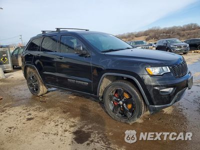 Czwarte zdjęcie samochodu z boku: 2017 JEEP GRAND CHEROKEE LIMITED VIN:1C4RJFBG7HC699199 - miniatura