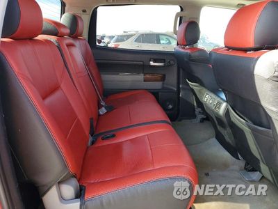 Zdjęcie 10 z 11 samochodu: 2010 TOYOTA TUNDRA CREWMAX LIMITED VIN:5TFHW5F13AX137098 - miniatura
