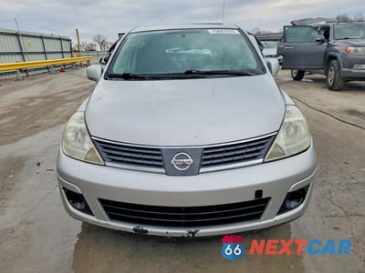 Piąte zdjęcie samochodu w środku: 2009 NISSAN VERSA 1.8 S VIN:3N1BC13E79L424145 - miniatura